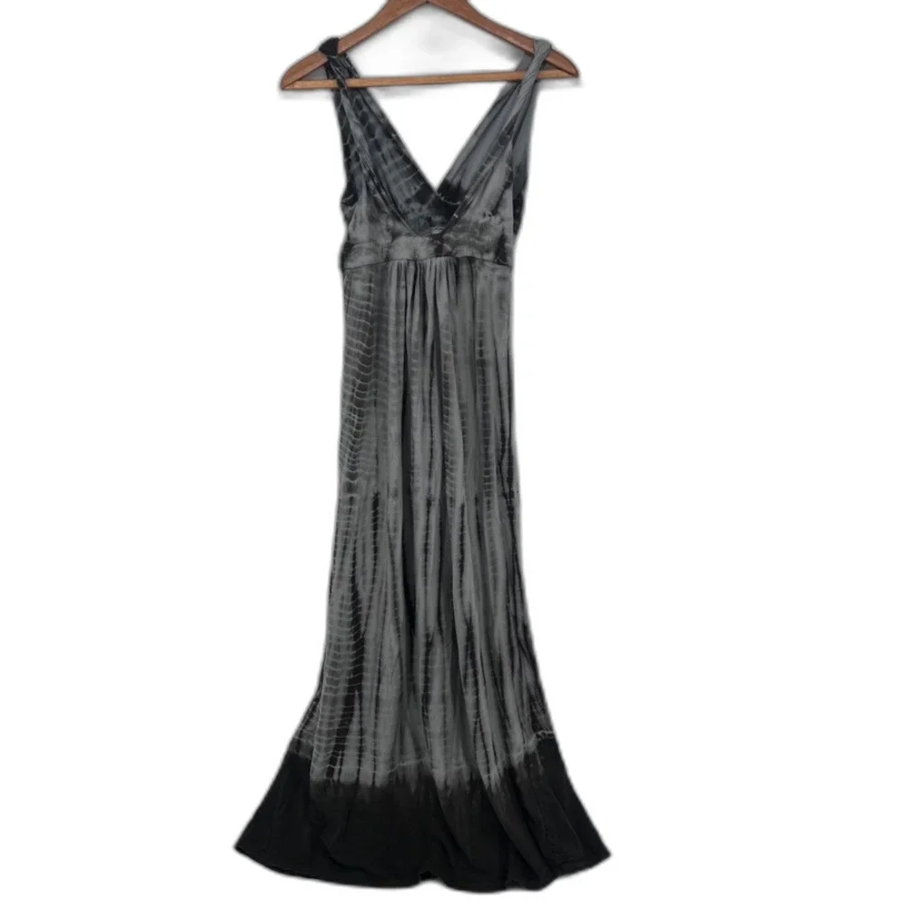 Romeo & Juliet Couture Sleeveless‎ Vneck Tie Dye Ombre Boho Beachy Dress Sz LG